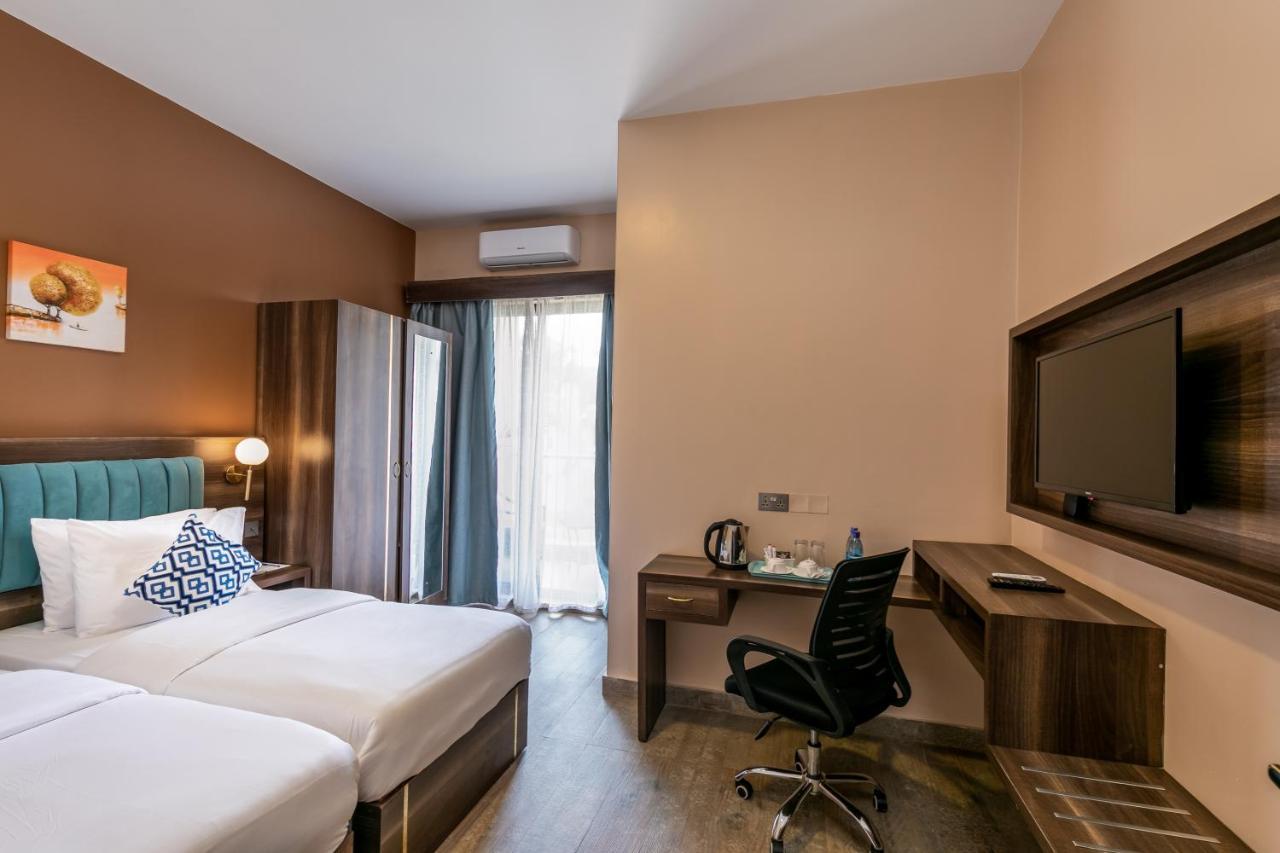 Hotel Horizon Энтеббе Экстерьер фото