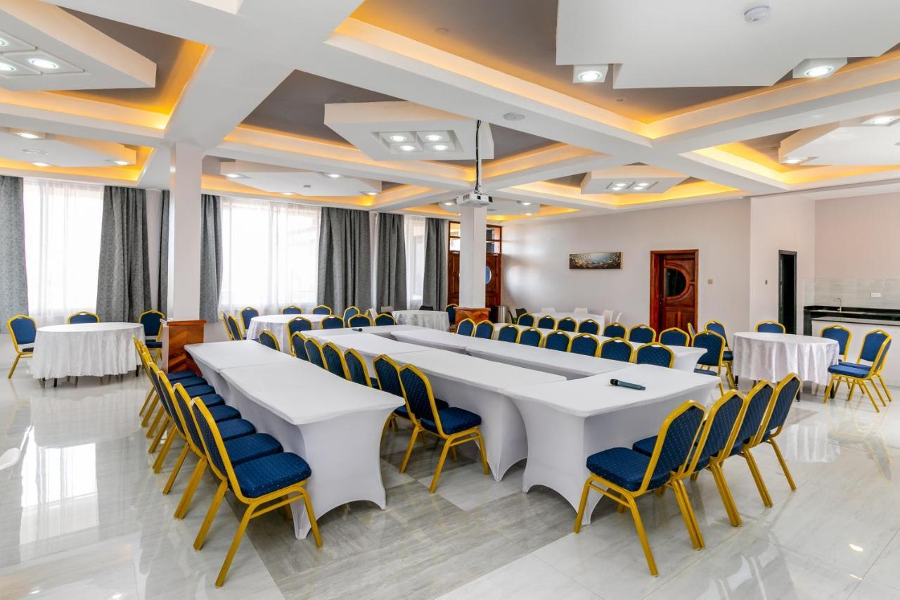 Hotel Horizon Энтеббе Экстерьер фото